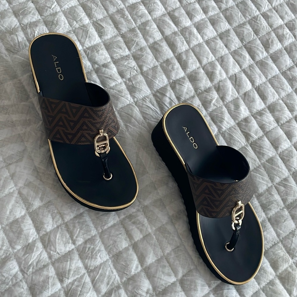 Also sandals